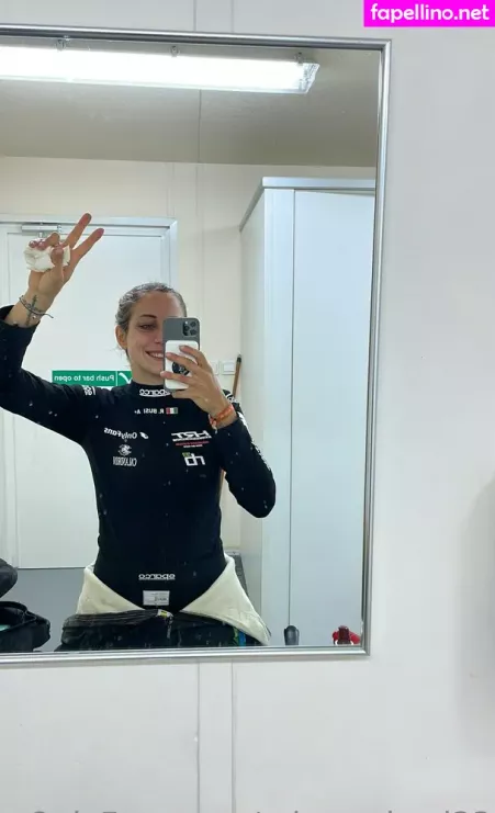 Rebeccabusi33 OnlyFans Thumbnail #hL1m2XtqHc