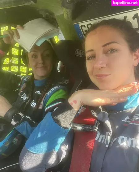 Rebeccabusi33 OnlyFans Thumbnail #jariuMdi5F