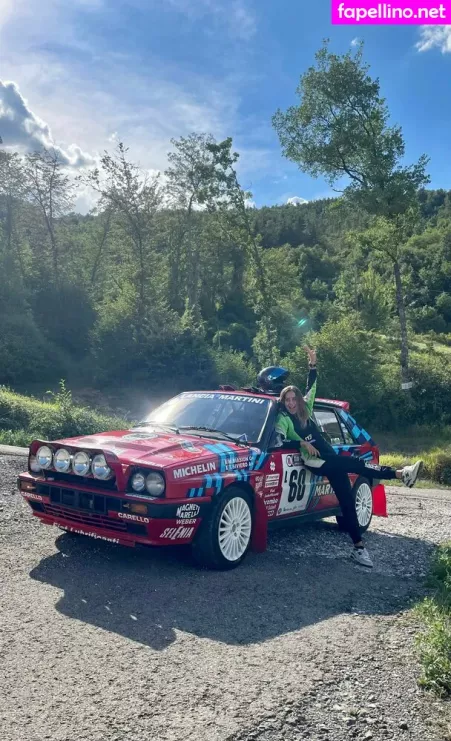 Rebeccabusi33 OnlyFans Thumbnail #xm4r9W6qJ4