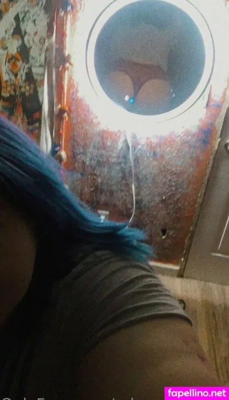 Rebeccalynn9631 OnlyFans Thumbnail #yr7d9O7glz