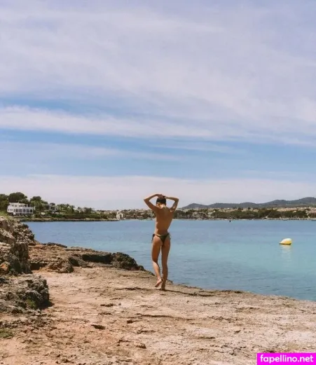 Rebeccasbrow OnlyFans Thumbnail #B3gJuEic03