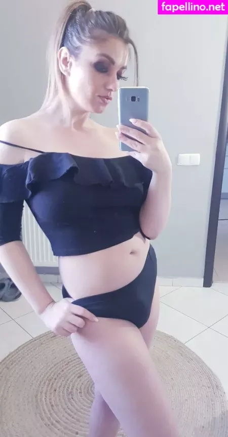 Rebeccawhitets OnlyFans Thumbnail #coc85Nf1wE