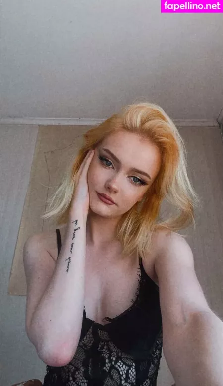 Rebecccamua OnlyFans Thumbnail #V5aqGeazEA