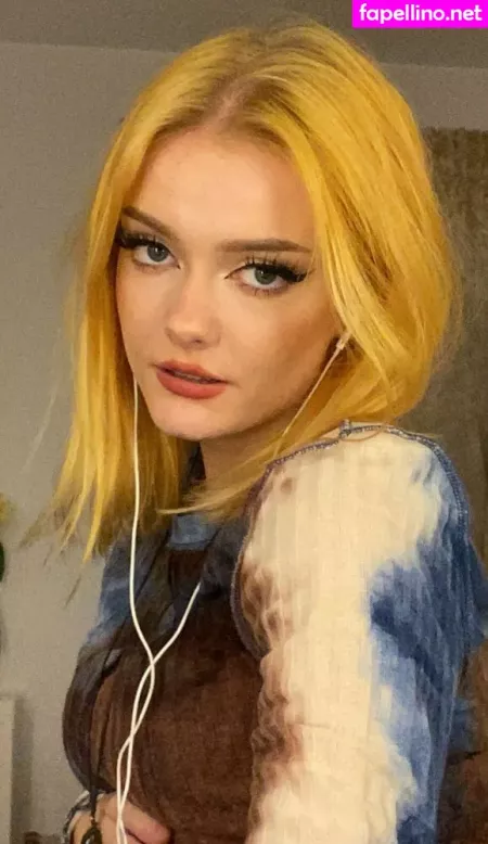 Rebecccamua OnlyFans Thumbnail #kq5l7Hxg2V