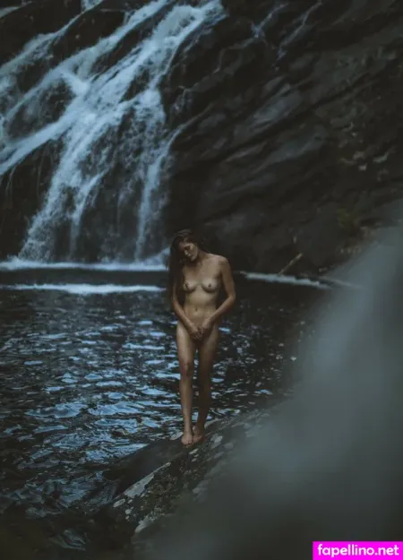 Rebekah Underhill OnlyFans Thumbnail #smHVzv0smb