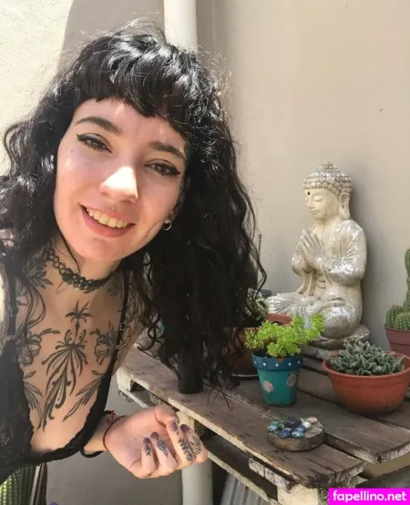 Rebekahrose Main Profile Photo