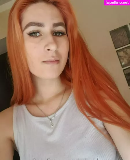 Rebekka Red Fox OnlyFans Thumbnail #STC8OGyYY3