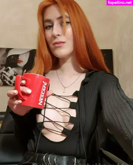 Rebekka Red Fox OnlyFans Thumbnail #kDv4HCNZ1q