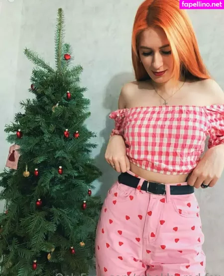 Rebekka Red Fox OnlyFans Thumbnail #qiGYLd3LMr