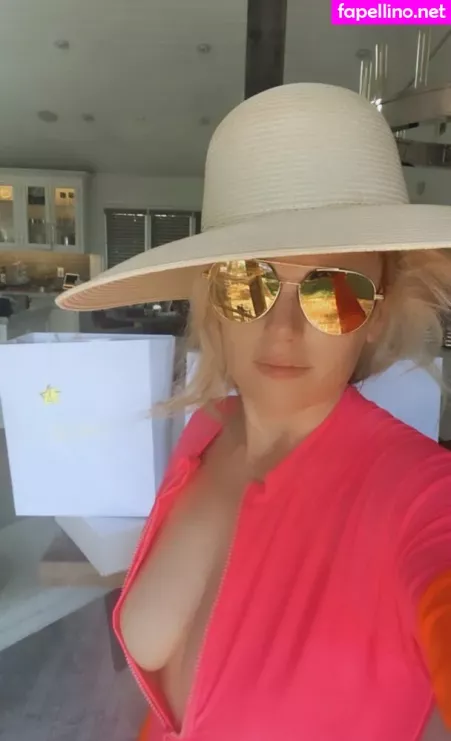 Rebel Wilson OnlyFans Thumbnail #9vAoeYFm76
