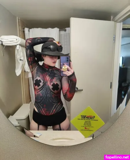 Rebelxgrrrlfree Main Profile Photo