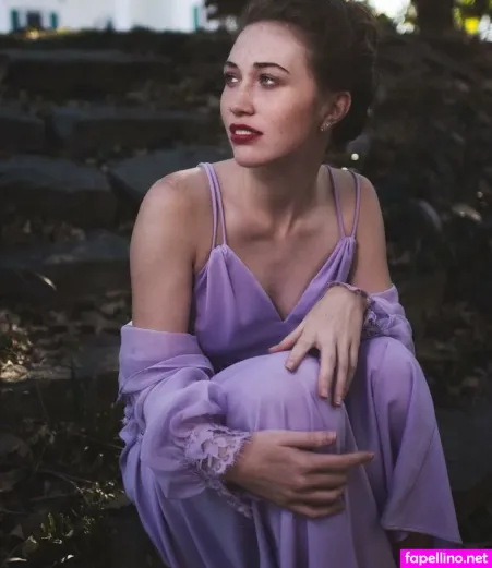 Red Dawn OnlyFans Thumbnail #CIvl2uC4Wn