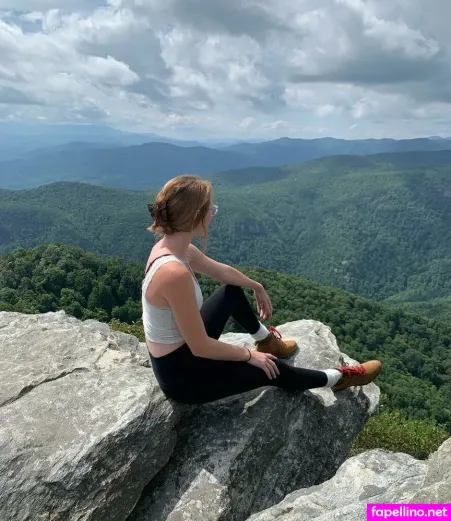 Red Dawn OnlyFans Thumbnail #dMAWTcR8Qm