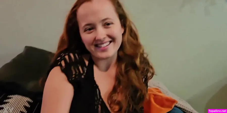 Red Eviee 1 OnlyFans Thumbnail #lBPsjY7iBD