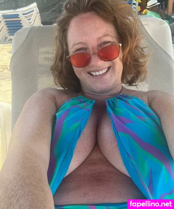 red_gem20, redgemi_007 Nude Leaked OnlyFans Photo #5Cavx8g36I