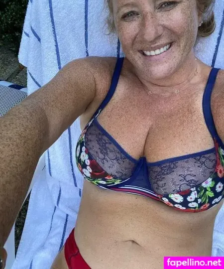 Red Gemi Main Profile Photo