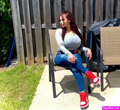 Red Hair Rican OnlyFans Thumbnail #5nrM8LinMs