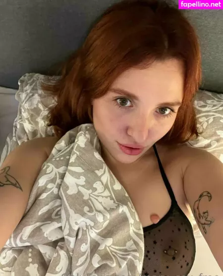 Red Hot Foxy Free OnlyFans Thumbnail #ewnATmAsj0