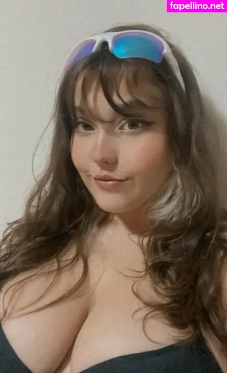 Red Mariana OnlyFans Thumbnail #Xq1bLFVOqM