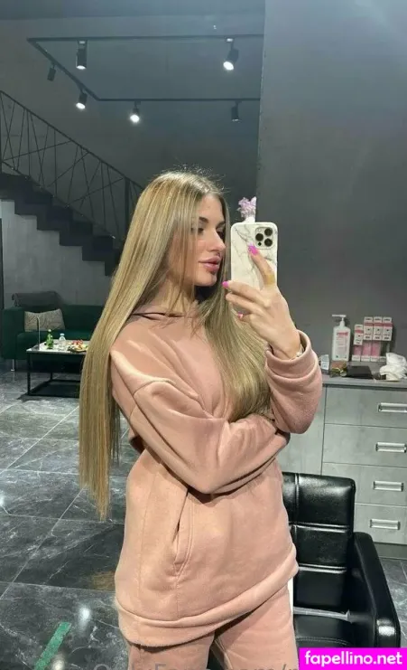 Red Mila OnlyFans Thumbnail #a1GeIEr3Vn