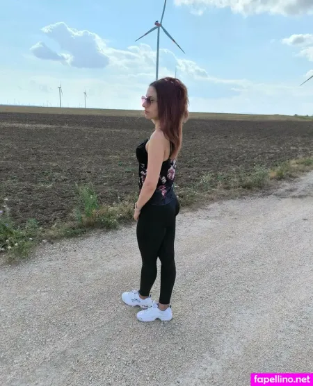 Red Queen7 OnlyFans Thumbnail #JQFtsfafgs