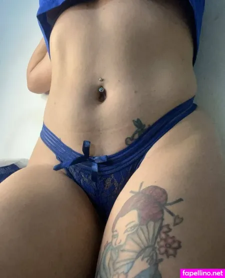 Red Shantal OnlyFans Thumbnail #CcdenfWibj