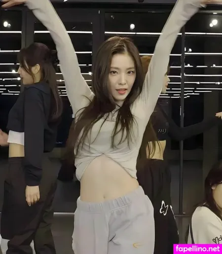 Red Velvet 2 OnlyFans Thumbnail #kzOjcdoUEq