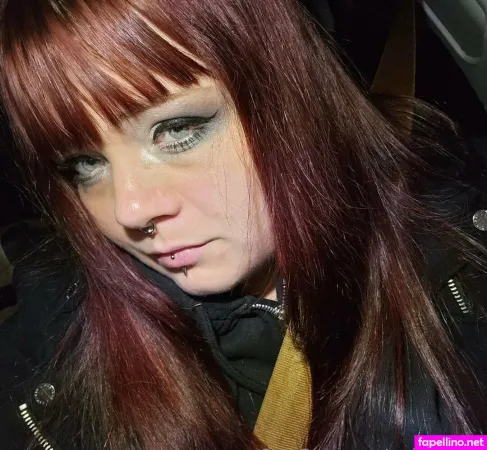 Redaltergirl OnlyFans Thumbnail #2ev9CNTXot