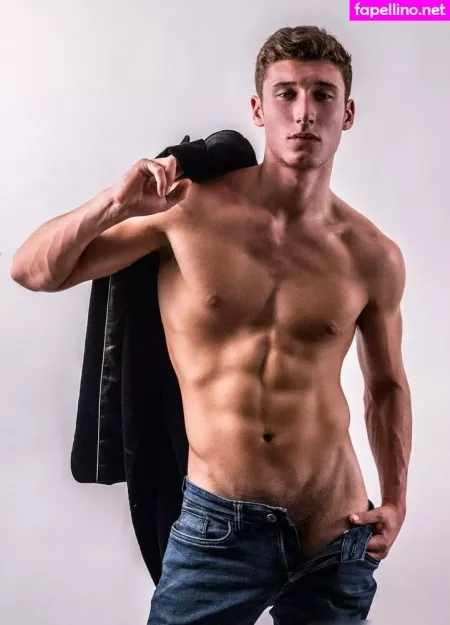 Redarmy OnlyFans Thumbnail #RSvogIgF9H