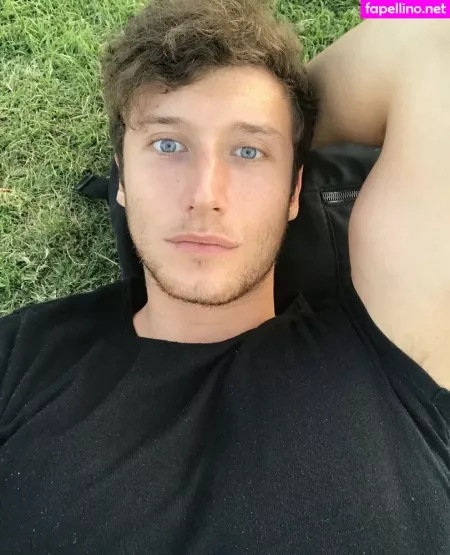 Redarmy OnlyFans Thumbnail #Vk7vH4jXn1