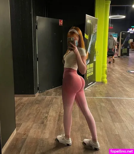 Redbaddy Redyzzel OnlyFans Thumbnail #Io2YW0NQrg