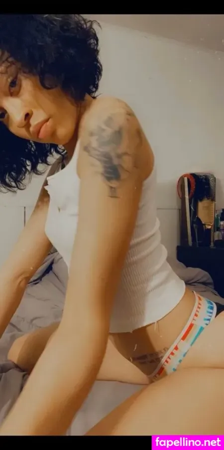 Redbonephee OnlyFans Thumbnail #fBWzhcVqAe