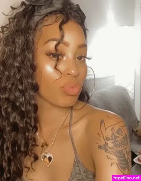 Redbonephee OnlyFans Thumbnail #vcKf70gKpN