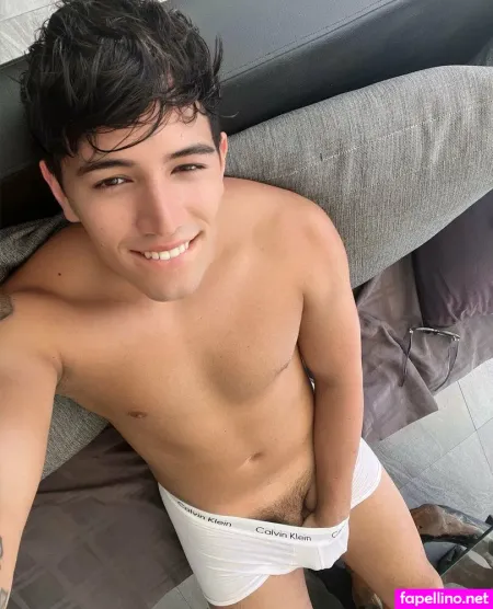 Redboyxita OnlyFans Thumbnail #7rvZBRg9M5