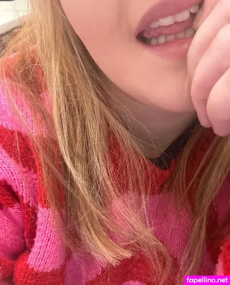 Redcookielove OnlyFans Thumbnail #fXxw7Vzq3d