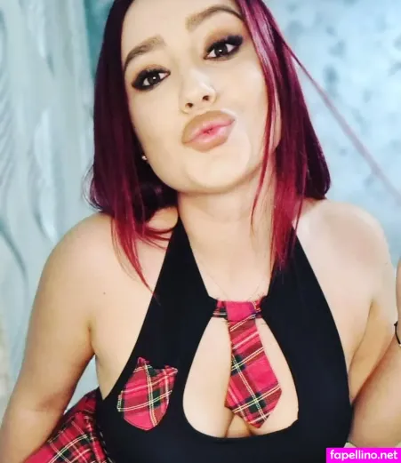 Reddesire OnlyFans Thumbnail #wbHqzafVH2