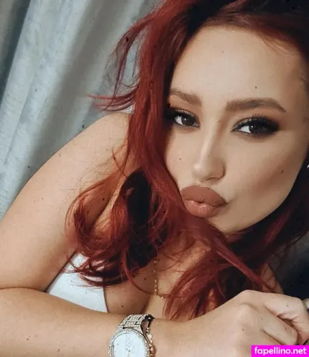 Reddesire OnlyFans Thumbnail #yeDyQFxRhz