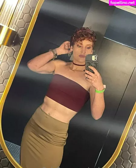 Reddhotqueen OnlyFans Thumbnail #VGiJ3W7iU3