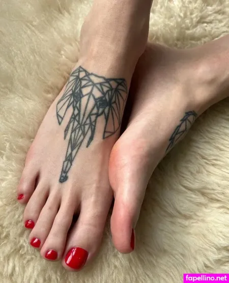 Redfeetwildink OnlyFans Thumbnail #GIV6QdTGwL