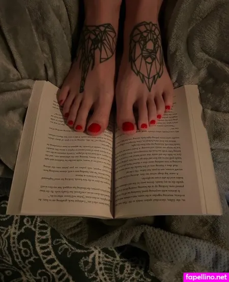 Redfeetwildink OnlyFans Thumbnail #nHzgdg5jQI