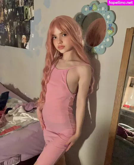 Redflowerr 2 OnlyFans Thumbnail #CqwOpITtzZ