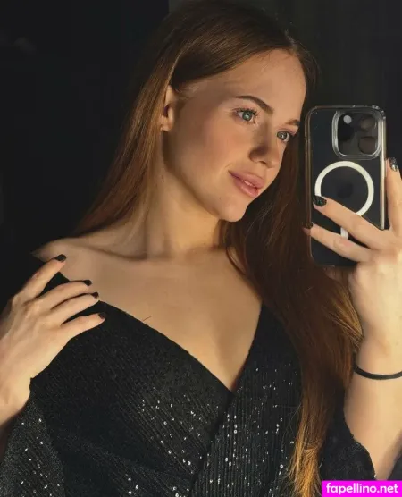 Redfox79 OnlyFans Thumbnail #QzP8TpoYaz