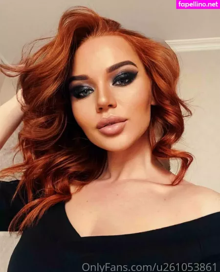 Redfoxxxxxxx OnlyFans Thumbnail #53KXYkOYHR