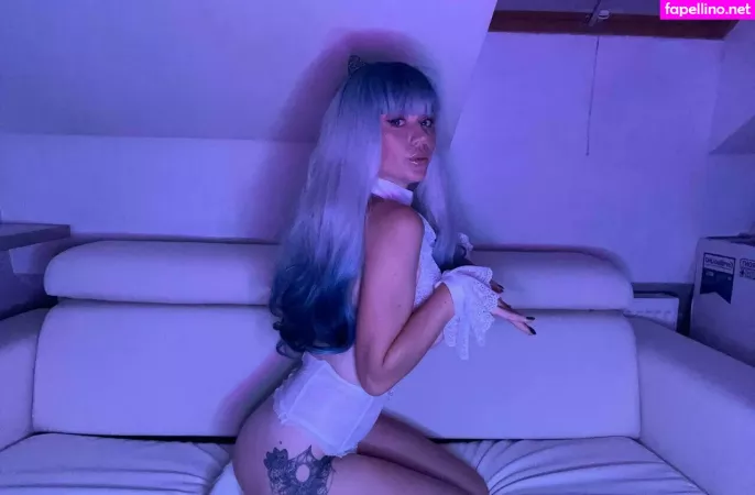 Redfoxxxxxxx OnlyFans Thumbnail #E3d08uCFF9