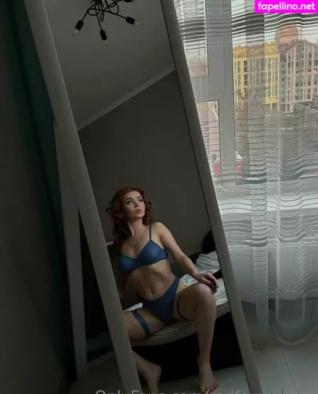 Redfoxxxxxxx OnlyFans Thumbnail #F4SLTQsUWi