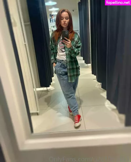 Redfoxxxxxxx OnlyFans Thumbnail #XtcW19S9si