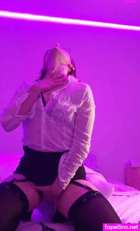 Redfoxxy Free OnlyFans Thumbnail #KoMKbkqWBg