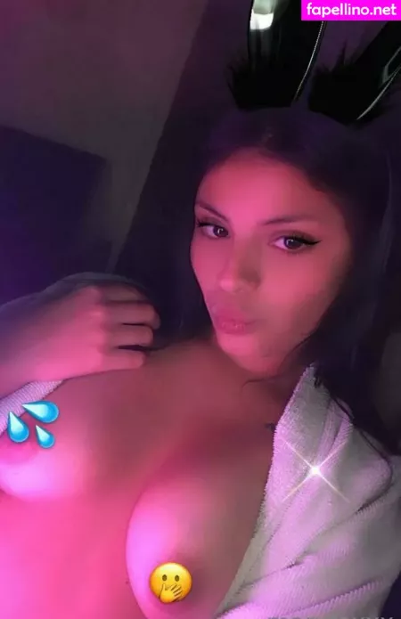 Redfoxy Me OnlyFans Thumbnail #RqE8ahNteL