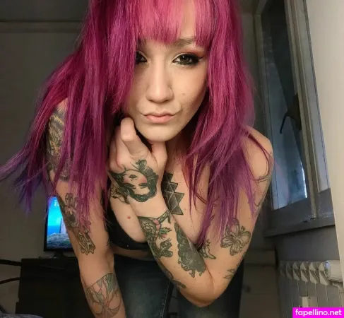 Redfoxy12 OnlyFans Thumbnail #lmf5jVIX6j