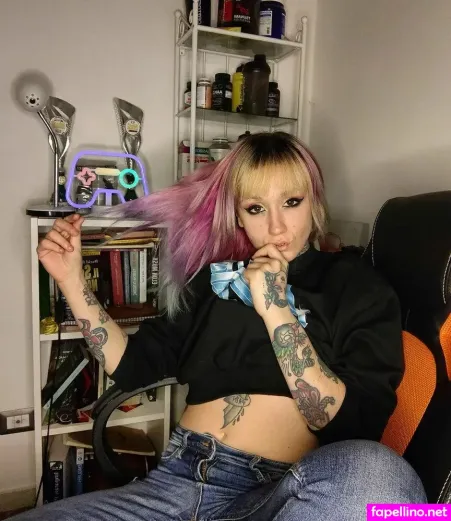 Redfoxy12 OnlyFans Thumbnail #tMyqvLskOe